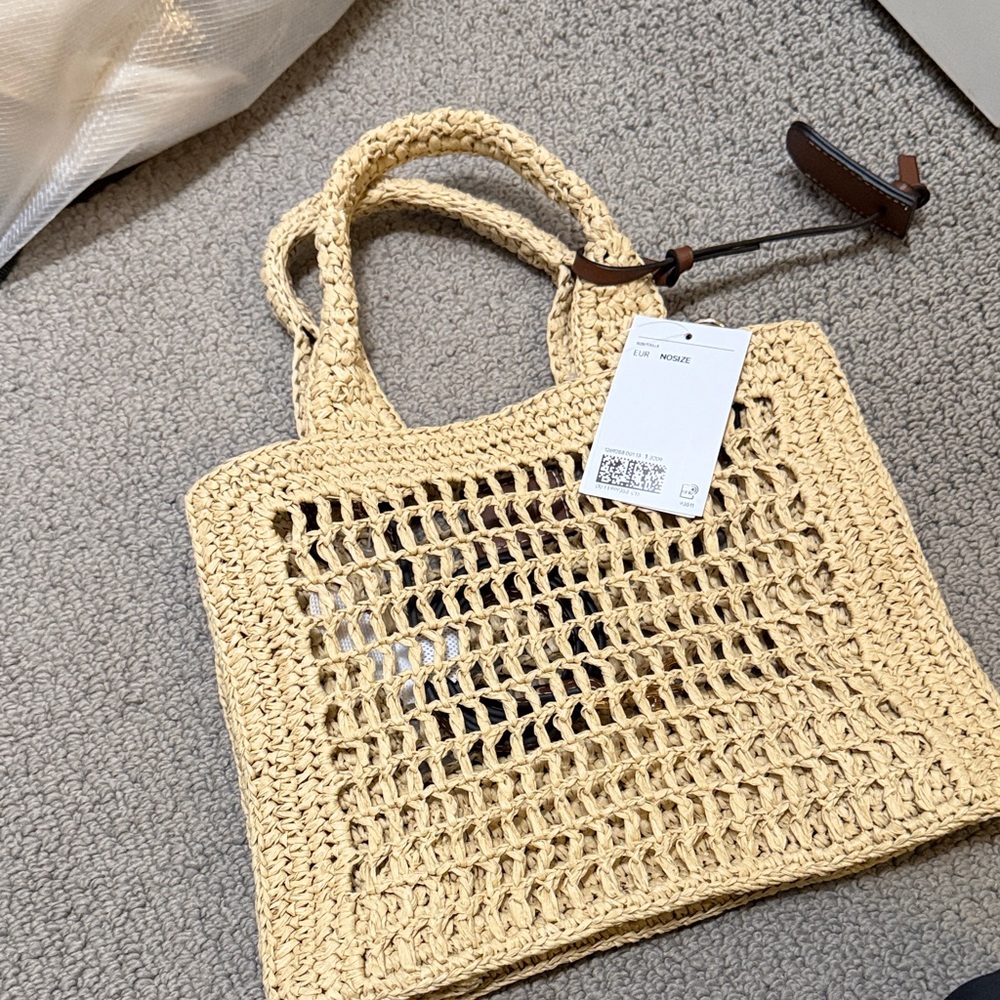 H&M woven small tote